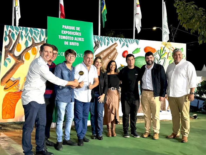 Abertura da 40ª Exposição Agropecuária de Teixeira de Freitas celebra tradições e homenageia figuras importantes