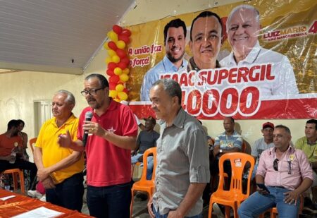 Isaac Super Gil reúne lideranças em apoio à sua candidatura a vereador