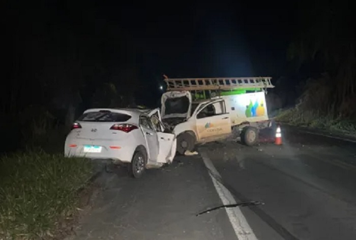 Motorista morre e dois ficam feridos em acidente envolvendo veículo da Coelba