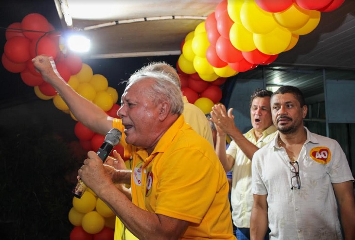 Luiz Mário assegura mais investimentos na saúde em comício no bairro Várzea Alegre