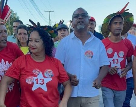 Professor Iszael lidera corrida eleitoral em Cabrália com 34,41% das intenções de voto