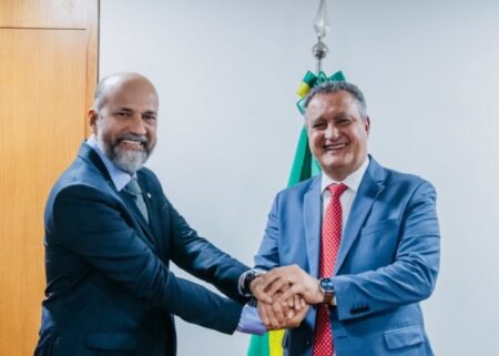 Robério discute projetos estruturais para Eunápolis durante encontro com Rui Costa