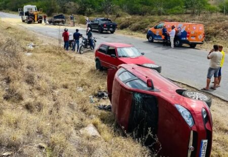 Acidente na BA-120 deixa cinco feridos, incluindo vítima em estado grave