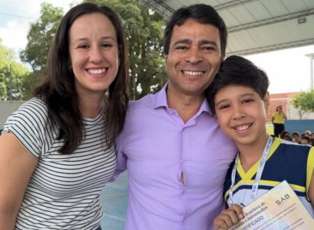 Alunos de Eunápolis conquistam medalhas na Olimpíada Brasileira de Astronomia