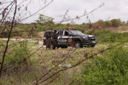 Quadrilha armada realiza invasão em fazenda e faz funcionários reféns em Itabela