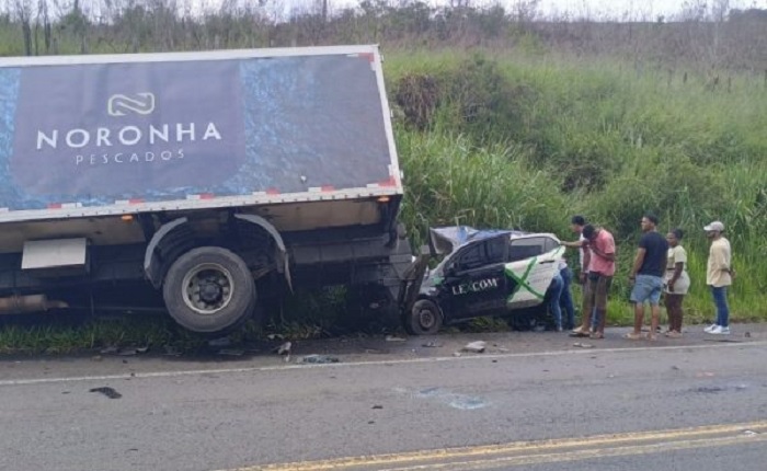 Acidente de trânsito mata três da mesma família na BR-101