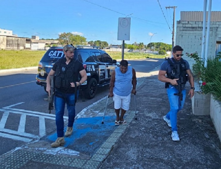 Acusado de homicídio contra idoso em Teixeira de Freitas é preso no Espírito Santo Acusado de homicídio contra idoso em Teixeira de Freitas é preso no Espírito Santo