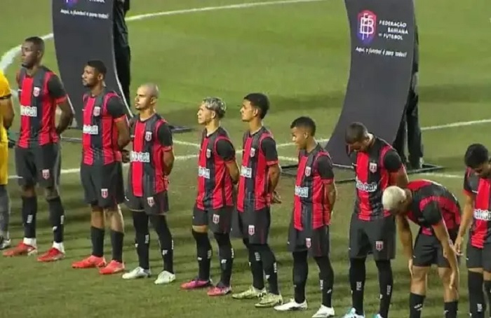 FBF suspende Teixeira de Freitas por dois anos após desistência da Série B do Baiano FBF suspende Teixeira de Freitas por dois anos após desistência da Série B do Baiano