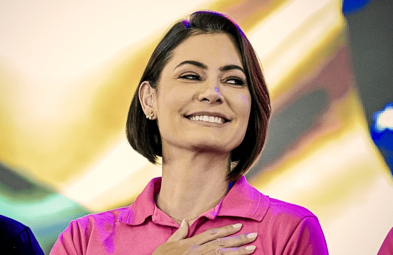 “Michelle era amante de Bolsonaro”, diz ex-deputada Joice Hasselmann “Michelle era amante de Bolsonaro”, diz ex-deputada Joice Hasselmann