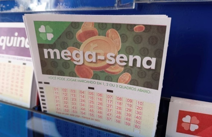 Mega-Sena acumula e prêmio chega a R$ 76 milhões Mega-Sena acumula e prêmio chega a R$ 76 milhões