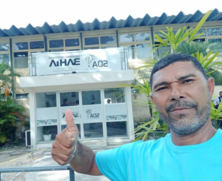 Líder do MST é executado a tiros em Prado, no Extremo Sul da Bahia Líder do MST é executado a tiros em Prado, no Extremo Sul da Bahia