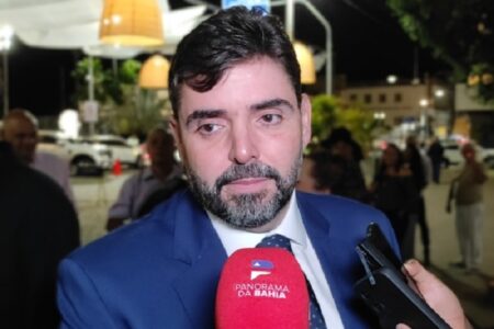 Adolpho Loyola defende novos empréstimos e diz que Bahia mantém equilíbrio financeiro