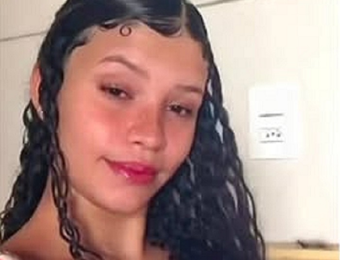 Após seis dias sequestrada, jovem consegue escapar de cativeiro em Eunápolis Após seis dias sequestrada, jovem consegue escapar de cativeiro em Eunápolis