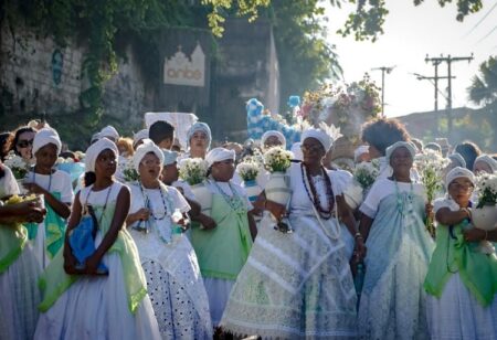 Fé e tradição marcam celebrações do Dia de Iemanjá em Porto Seguro
