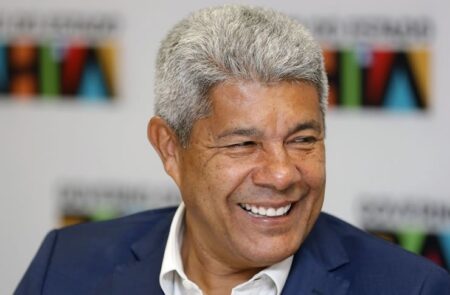 "O cacau baiano está protegido”, diz Jerônimo Rodrigues sobre suspensão de importações