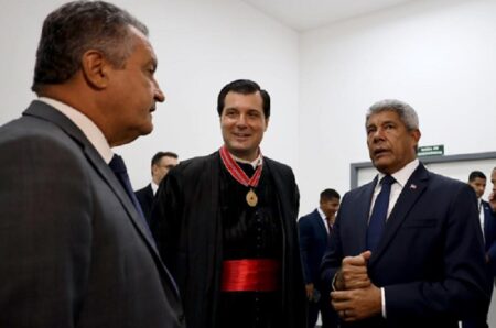 Jerônimo e Rui participam da posse de Pedro Maia no comando do MP-BA