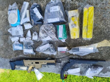 PETO apreende armas, drogas e veículo durante ação que terminou com dois mortos em Itamaraju