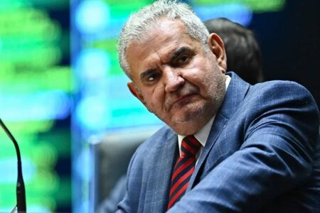 Angelo Coronel avança em negociação para presidir o Republicanos na Bahia