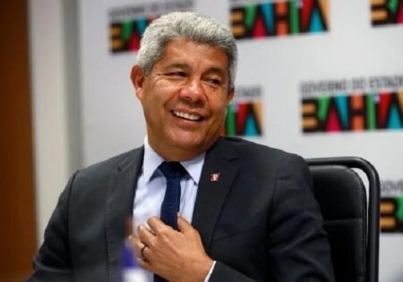 Jerônimo destaca avanço da alfabetização na Bahia e superação de meta nacional