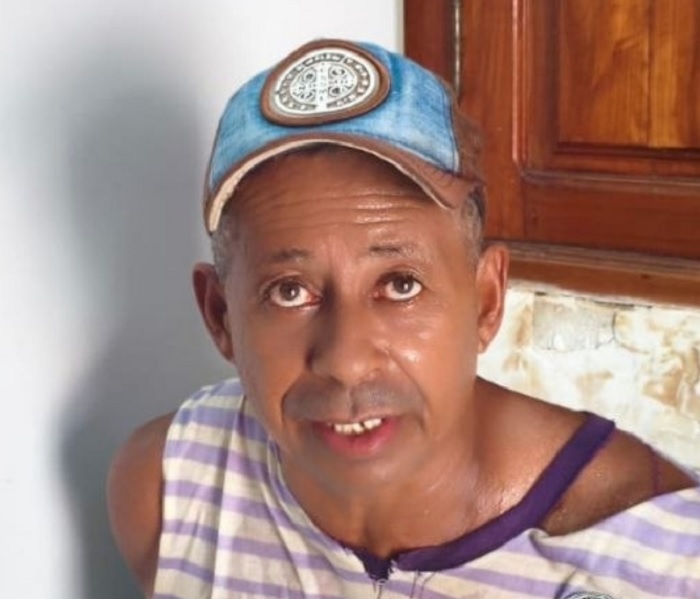 Homem é preso suspeito de aliciar adolescente em Medeiros Neto Homem é preso suspeito de aliciar adolescente em Medeiros Neto