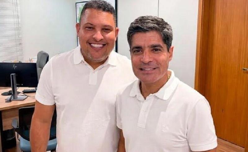 ACM Neto e Jonatas Santos articulam evento político em Teixeira de Freitas ACM Neto e Jonatas Santos articulam evento político em Teixeira de Freitas