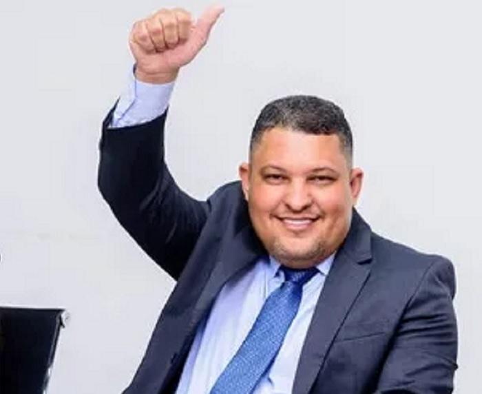 Apoio de 14 vereadores fortalece projeto político de Jonatas Santos em Teixeira de Freitas Apoio de 14 vereadores fortalece projeto político de Jonatas Santos em Teixeira de Freitas