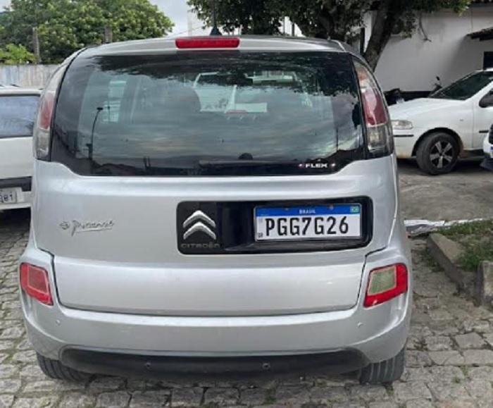 Motorista é preso por embriaguez ao volante no centro de Teixeira de Freitas Motorista é preso por embriaguez ao volante no centro de Teixeira de Freitas