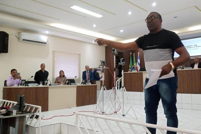 Sindicato acusa prefeitura de Caravelas de reduzir repasse dos precatórios do FUNDEF Sindicato acusa prefeitura de Caravelas de reduzir repasse dos precatórios do FUNDEF