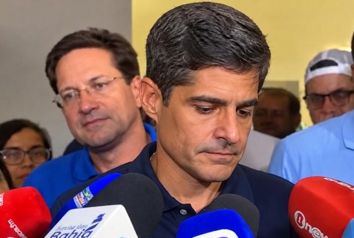 Após derrota para Jerônimo, ACM Neto aparece “abalado” em reunião do União Brasil Após derrota para Jerônimo, ACM Neto aparece “abalado” em reunião do União Brasil
